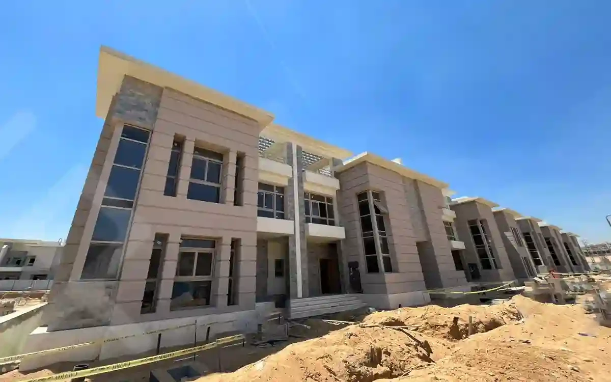 Standalone Villa for sale in a prime location, steps from Clubs Street in La Fontaine Compound New Cairo